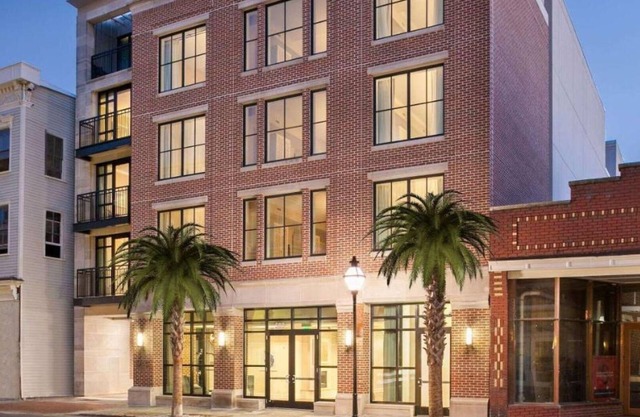 Bluegreen's King 583 Resort - 1 Bd. – Historic Charleston with a Modern Twist