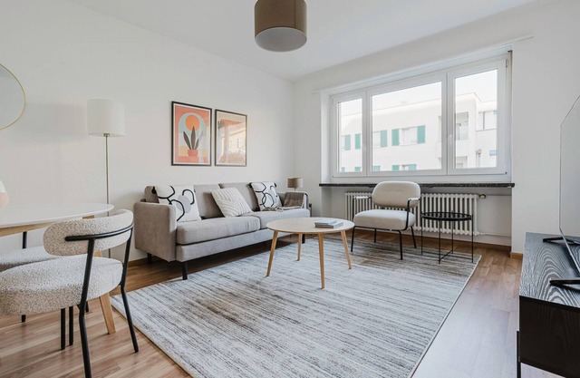 Blueground | St. Johann, w/d, balcony, furnished