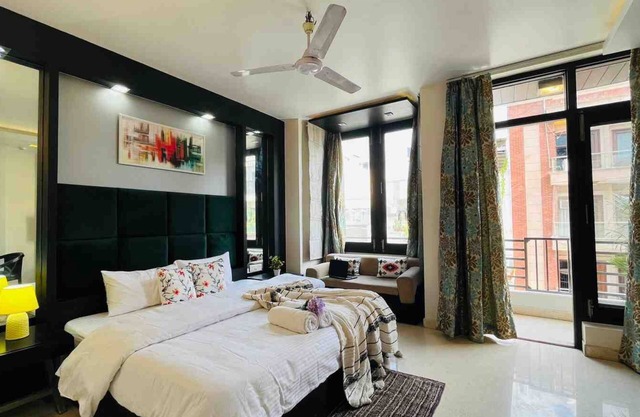 BluO Studio - M Block Mkt @ Greater Kailash