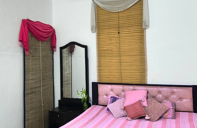 Blush boho apartment : 1 bedroom 1 living room with bolconies