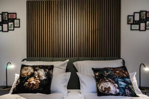 Boardinghaus Grünefeld W1 - Schöne Serviced Apartments - Küche - Smart TV - P - Rainshower