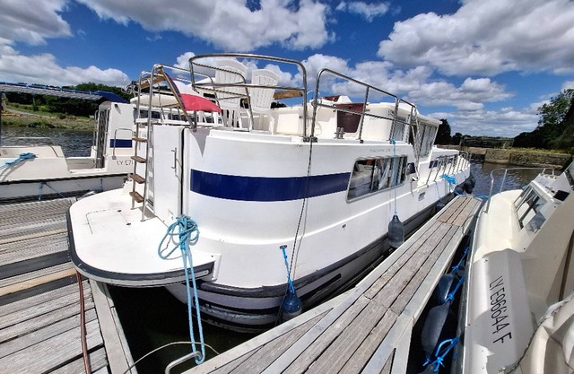 Boat Chenillé-Changé, 4 bedrooms, 9 persons