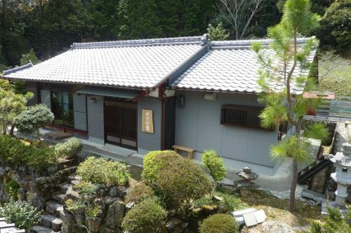 Bob's house