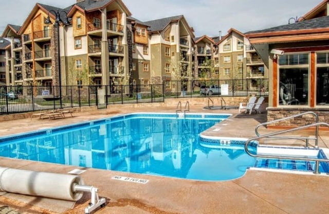 Bohemian Wishes | Lake View | Pool | Hot Tub