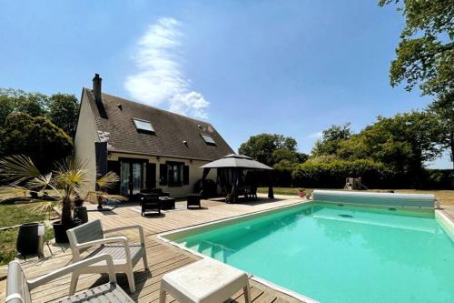 BoiKlo - Private pool, Billard, Spa Nordique 10p