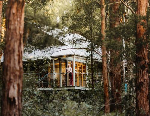 Bombah Point Eco Cottages