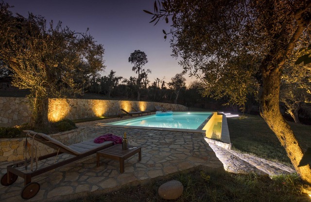 BON Repos Apartment With Swimming Pool