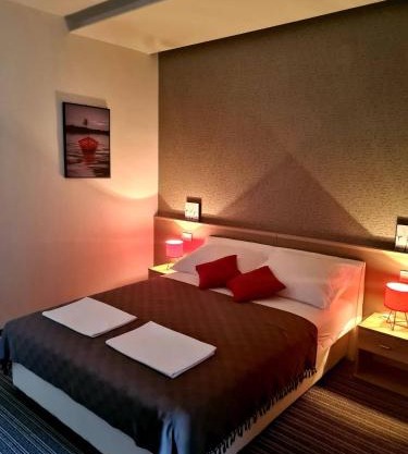 BoNiToS, SOBE-ROOMS