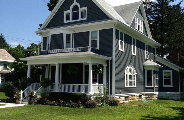 BONNET HOUSE - LUXURY STAY IN A 130 YEAR OLD HOME - WALK TO SHOPS & DINING