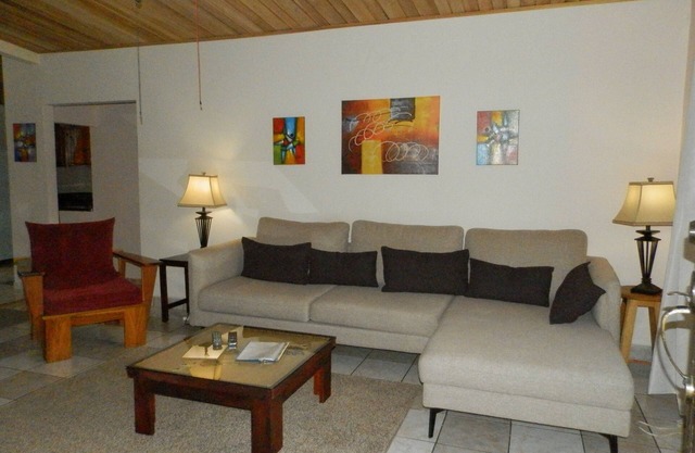 Boquete Panama CV4 Large Open 3/2 Apartment Rivers Mountains Walk toTown Kitchen