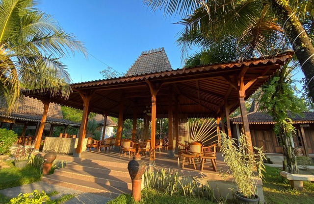 Borobudur Karanganyar House