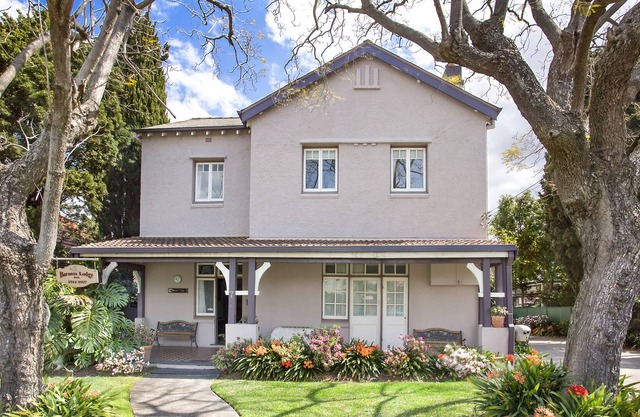 Boronia Lodge Burwood
