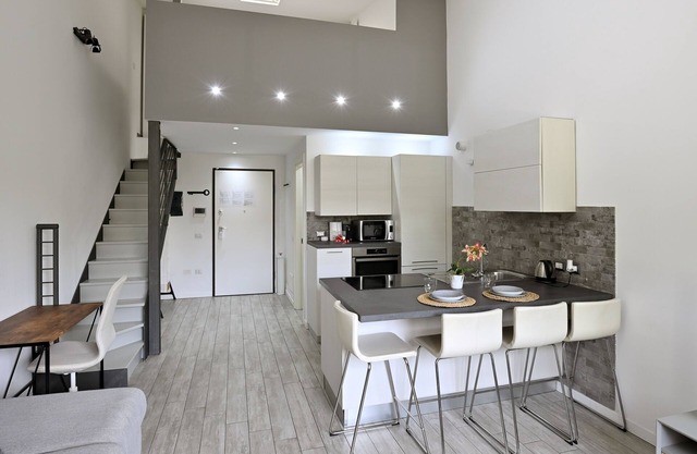 Boutique Apartment "Divided Two" in Florence