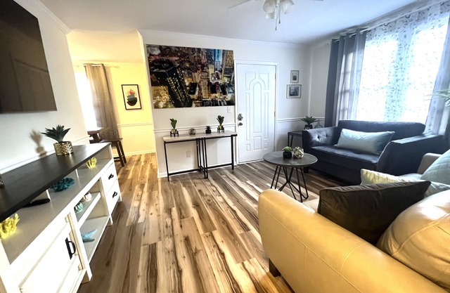 Boutique Home in Jax City