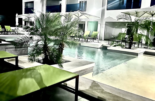 Boutique resort villa 5 bedrooms