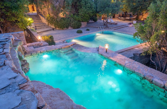 Boutique Rooms by Nono Ban