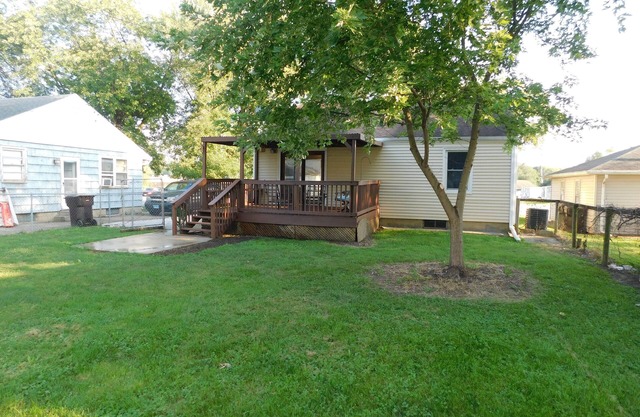 Bow Wow/Meow! Fenced Yard-5 min to Downtown Peoria