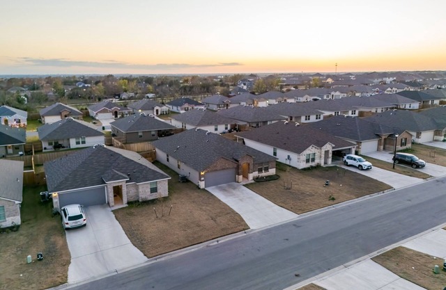 Brahma Plains- Modern, Clean and Ready!