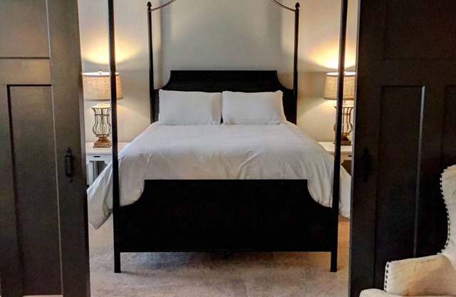 *Brand New Cozy Apartment|Close to Everything*