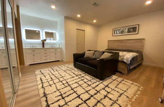 Brand New Private ADU, Private Entrance + Laundry