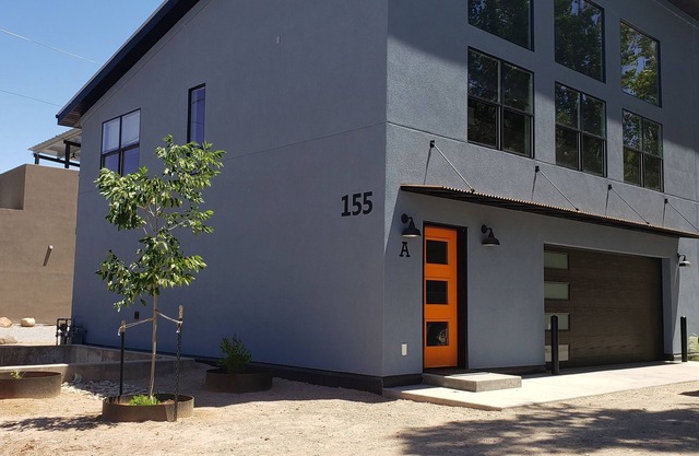 Brand New Right Downtown. Walk to restaurants & shops.