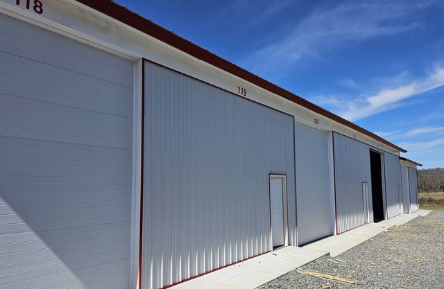 Brand New Shop Space, Man Cave, Storage, Business-the possibilities are endless!