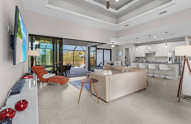 Brandnew (2024) Villa with huge pool on the water