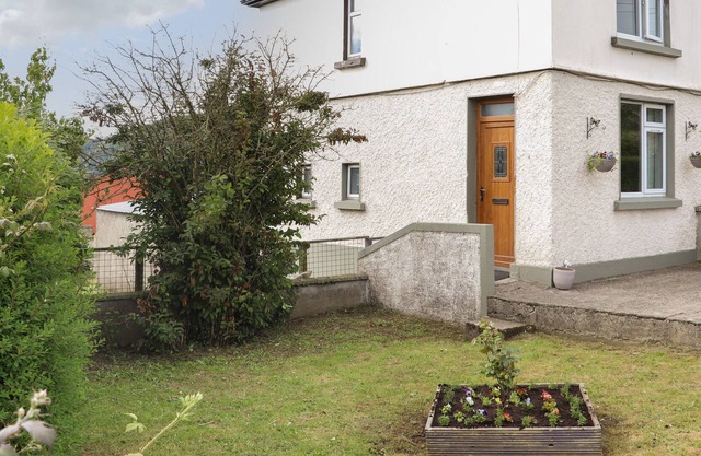 BRANDONDALE COTTAGE in Graiguenamanagh, County Kilkenny