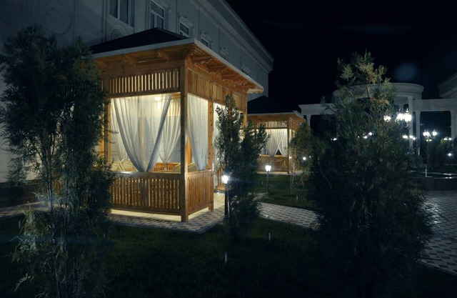 Bravo Lyuks Hotel