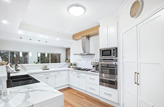 Breathtaking 5BR Highview Hermitage