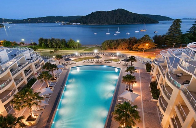 BREATHTAKING - ETTALONG BEACH RESORT