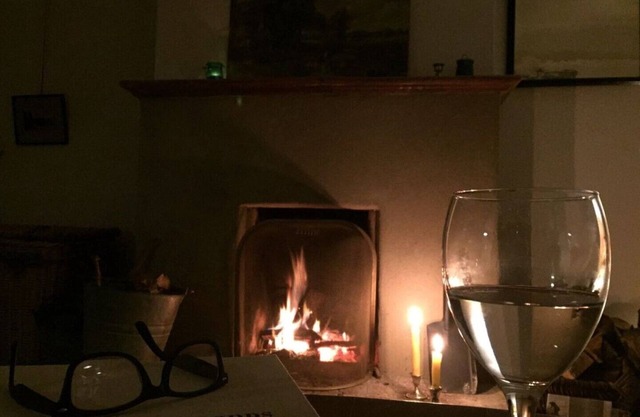 Breathtaking location - simple 1930's home with log fires & amazing sunsets