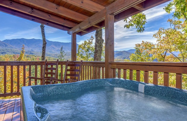 'Breathtaking View' Cabin w/Game Room & Hot Tub!