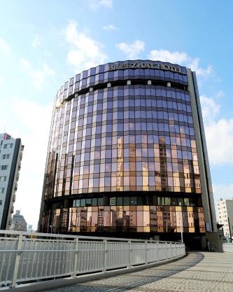 Breezbay Hotel Resort and Spa