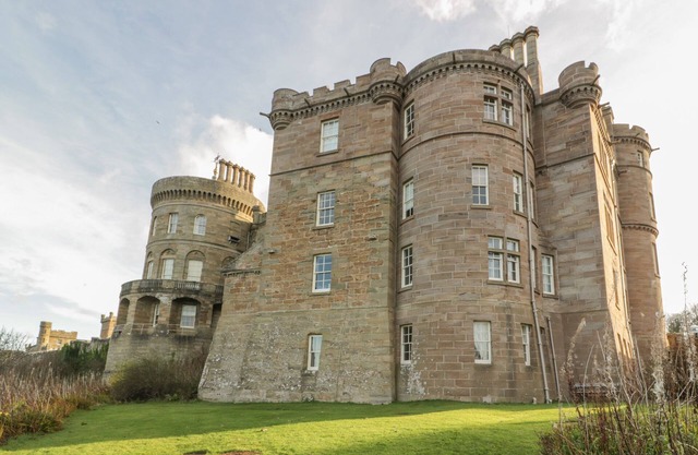 BREWHOUSE FLAT - CULZEAN CASTLE, romantic, with a garden in Maybole