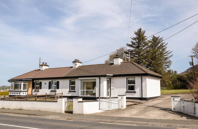 BRIDGETOWN COTTAGE, pet friendly in Kerrykeel, County Donegal
