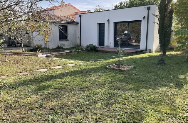 Bright house with garden