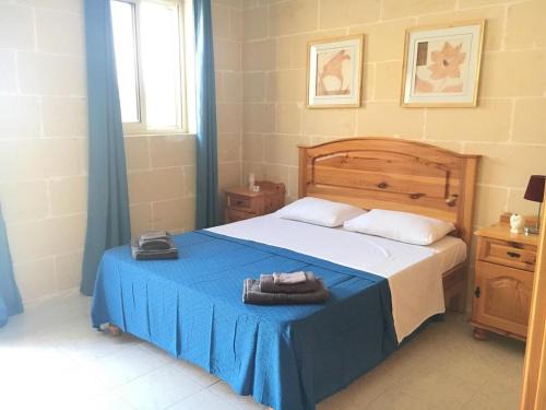 Bright and Airy Flat in Marsalforn, Gozo