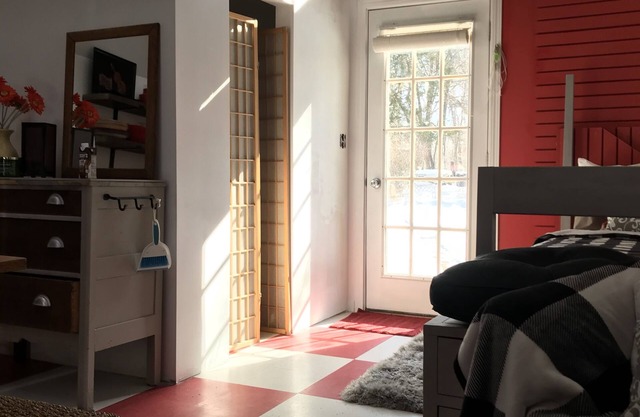 Bright & Beautiful Studio