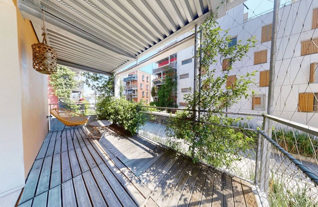 Bright, comfortable apartment