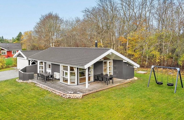 Bright Cottage Retreat in Silkeborg-By Traum