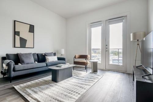 Bright Highlands 1br w pool wd gym ATX-199