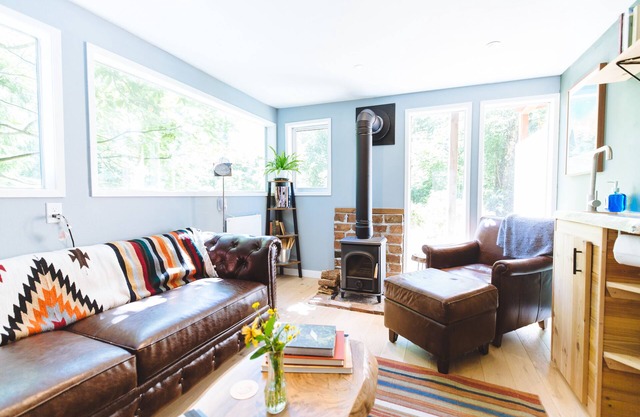 Bright, Modern Guest House @ Ferngully