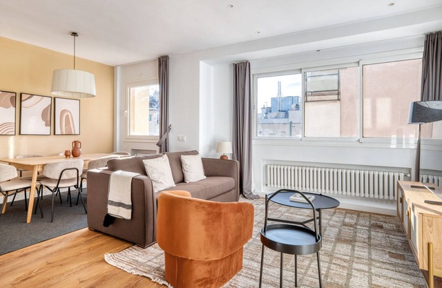 Bright Salamanca 3BR w/Doorman nr El Retiro Park, by Blueground
