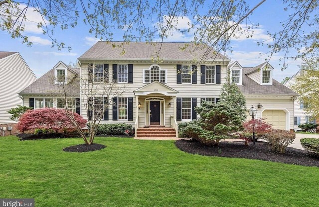 Bright spacious 5 bedroom home, Easy Access DC/Baltimore/Annapolis