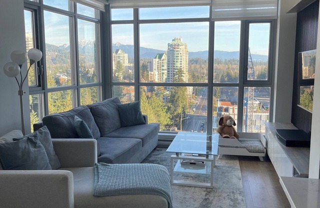 Bright spacious modern condo home away from home