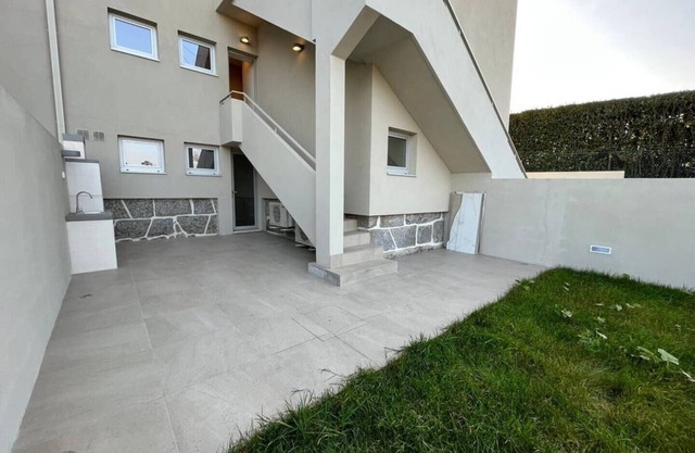 Brittos Living Villa Family