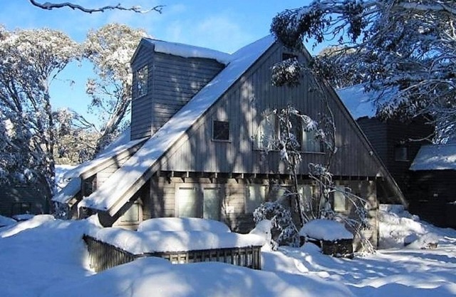 Brumbys-High Country Chalet