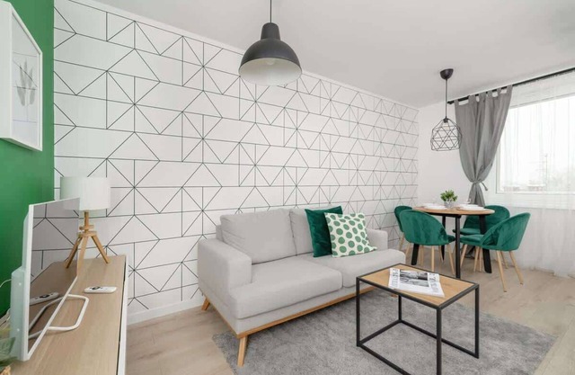Brynowska 55 | Bright Apartment | 1 Bedroom