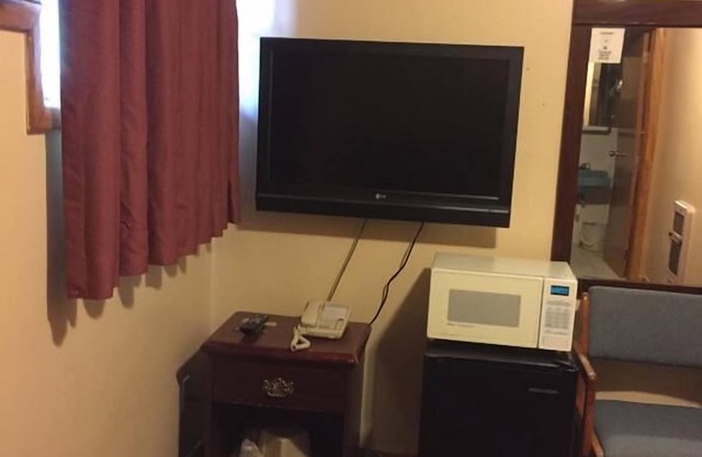 Budget Inn